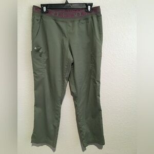 Med Couture Dark Green Scrub Pants Medium